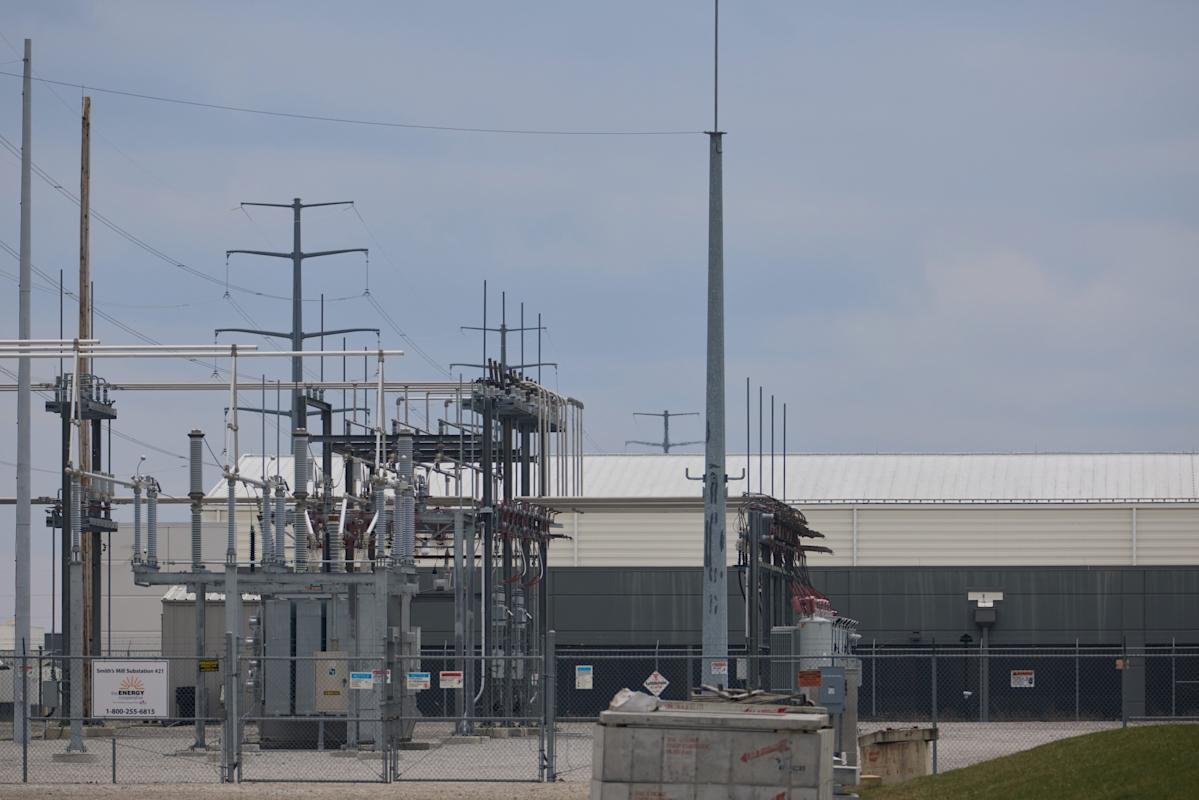 ai boom debt surge in ultrasafe market