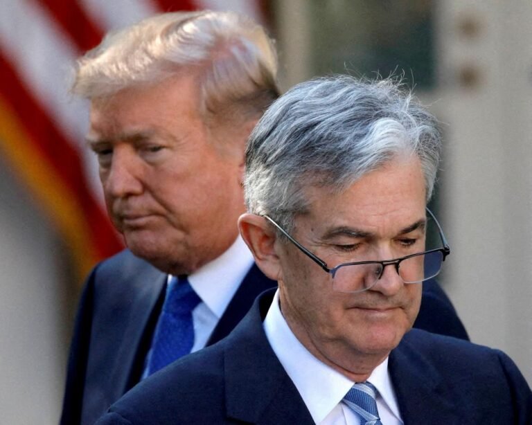 trump and powell in disagreement