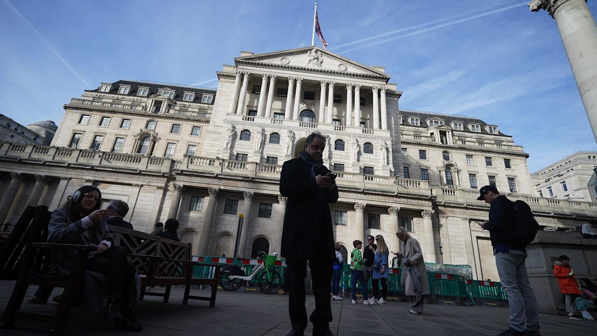 UK interest rates cut and money management