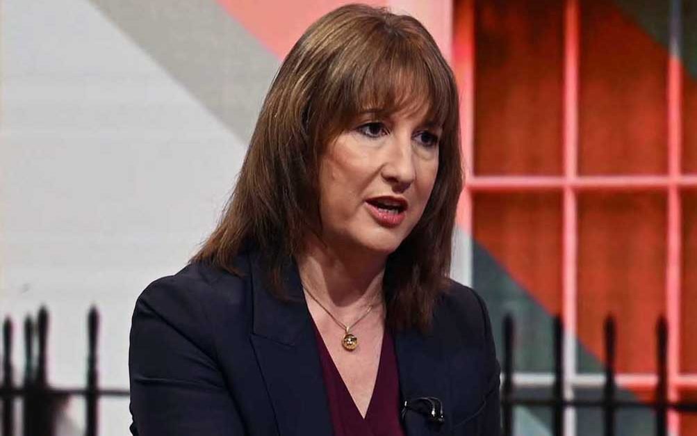 UK worker avoiding £100k tax trap