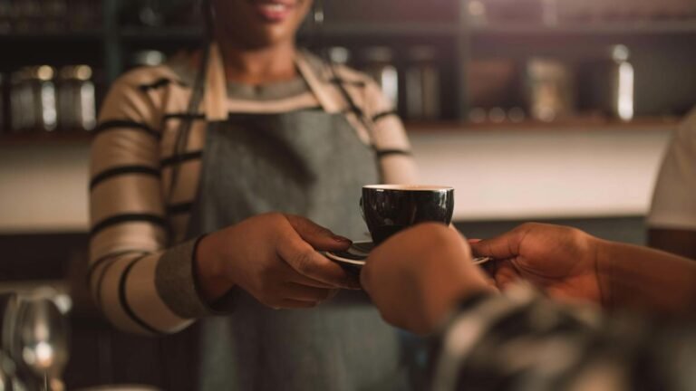 UK services sector graph showing lacklustre growth