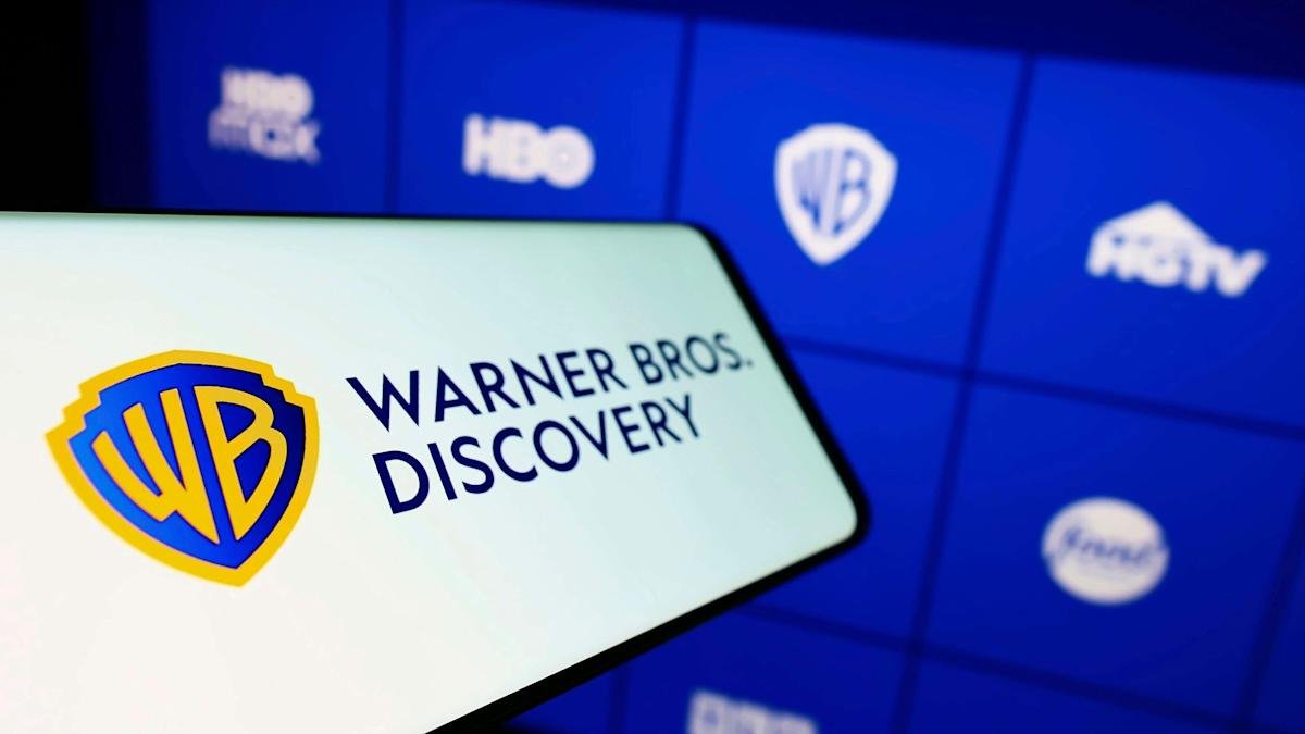Warner Bros Rejects Paramount Bid