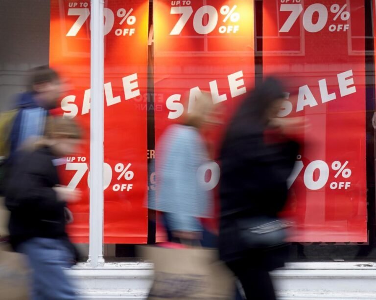 uk retail sales decline