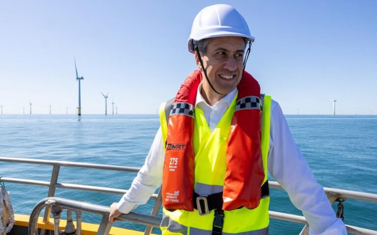 UK wind farm expansion to increase energy bills